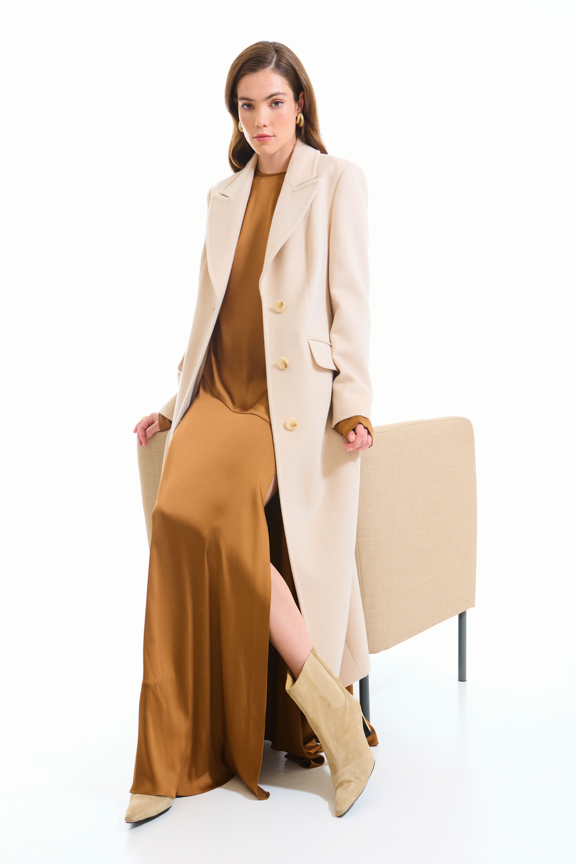 ПАЛЬТО ЖЕНСКОЕ ДЕМИСЕЗОННОЕ 1-2142