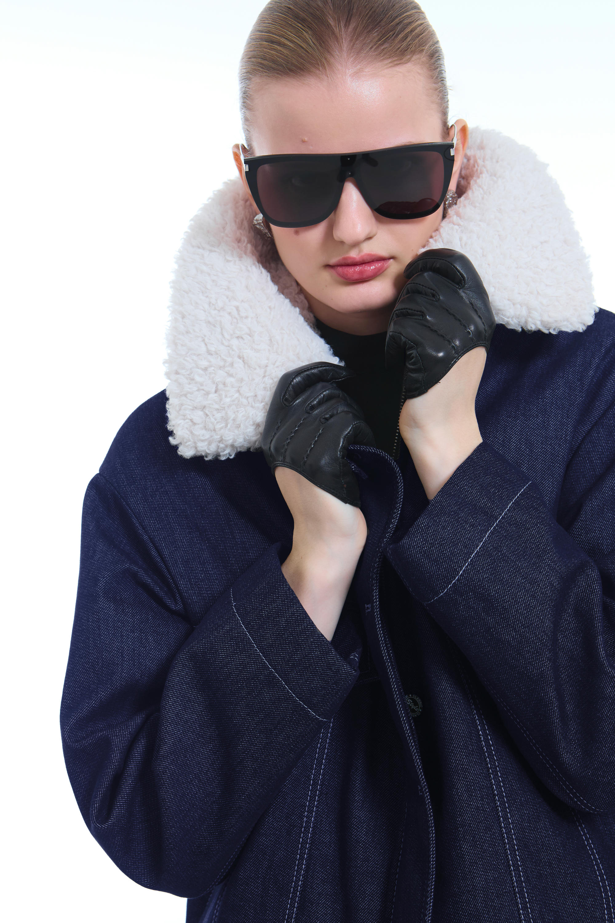 КУРТКА ЖЕНСКАЯ УТЕПЛЕННАЯ 4S-1591