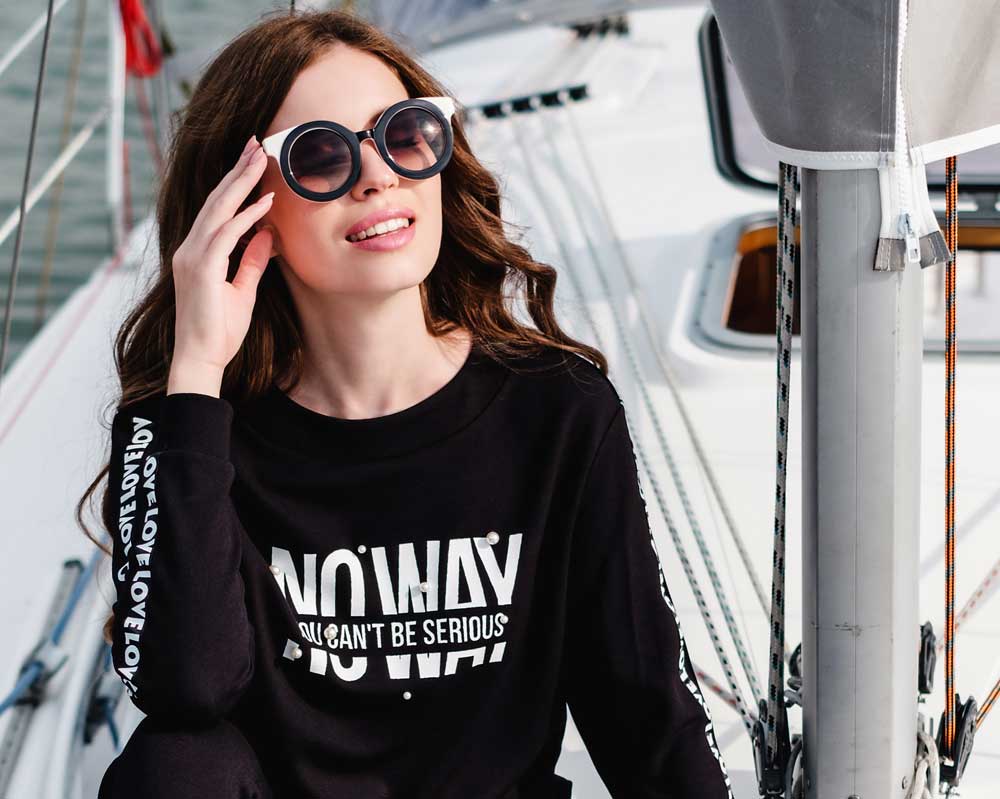 Особенности стиля Sport Chic