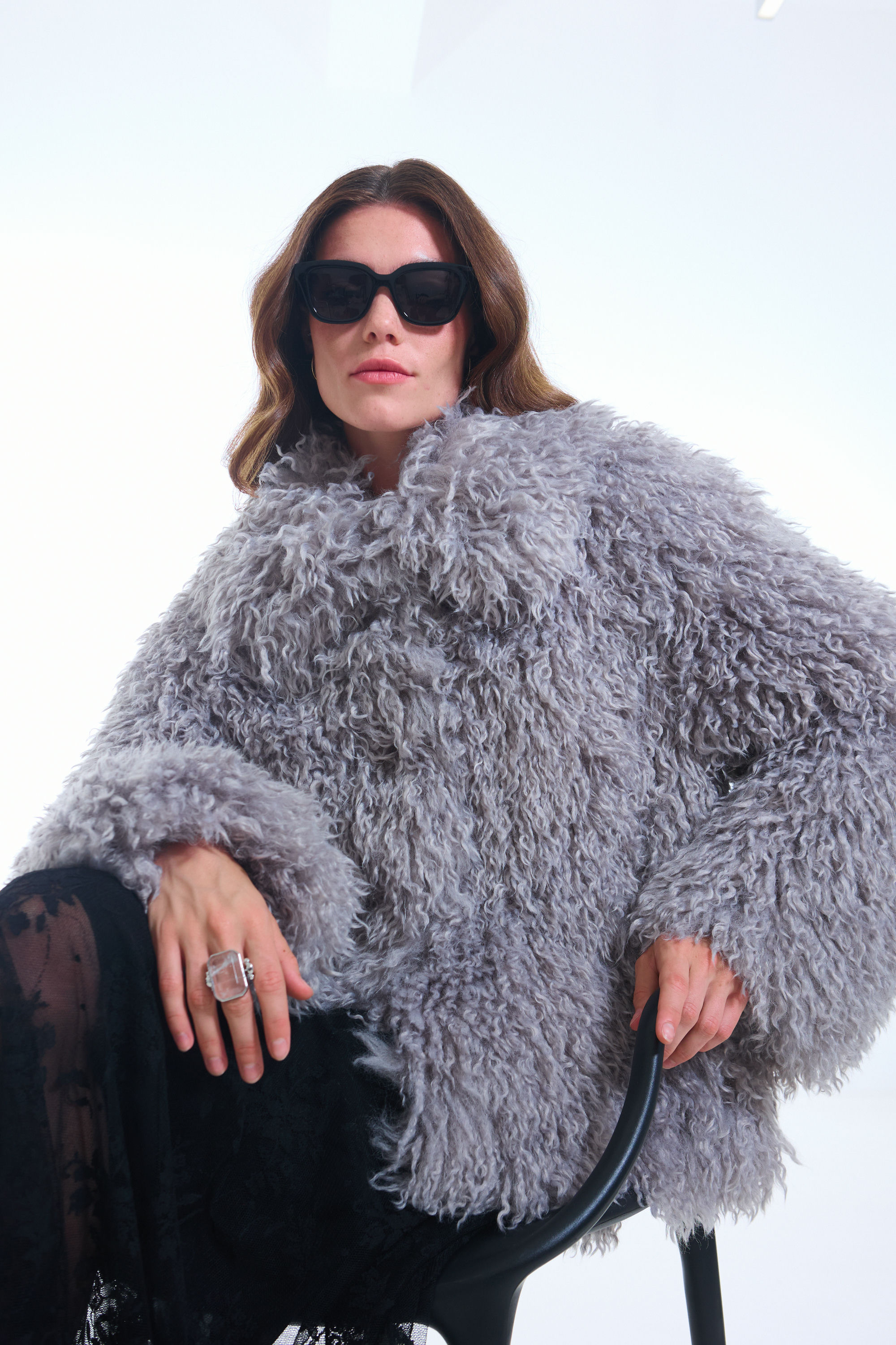 ПАЛЬТО ЖЕНСКОЕ ИЗ ИСКУССТВЕННОГО МЕХА 9-1796