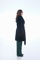 ПАЛЬТО ЖЕНСКОЕ ИЗ ИСКУССТВЕННОГО МЕХА 9-1980. Фото 5.