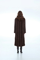 ПАЛЬТО ЖЕНСКОЕ ИЗ ИСКУССТВЕННОГО МЕХА 9-1597. Фото 4.